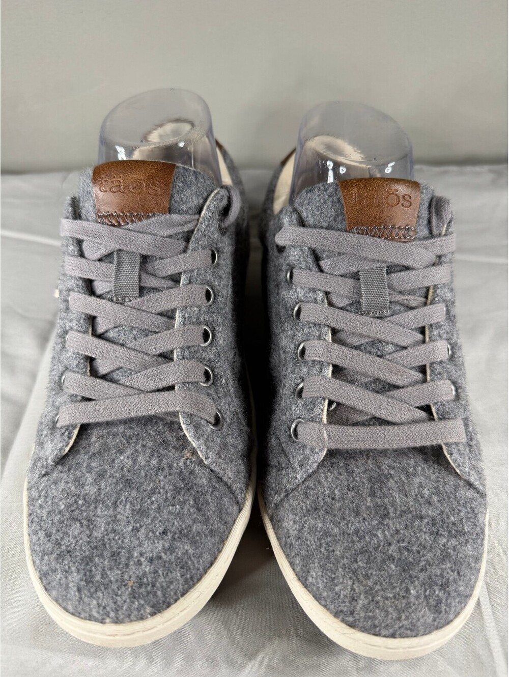 Taos Star Burst Gray Wool Sneakers with Brown Leather Accent Size 8